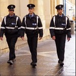 Les gendarmes de Valetta. השוטרים מולטה